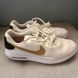 NWOB Nike Air Max Oketo 'Sail Metallic Gold || Size 8